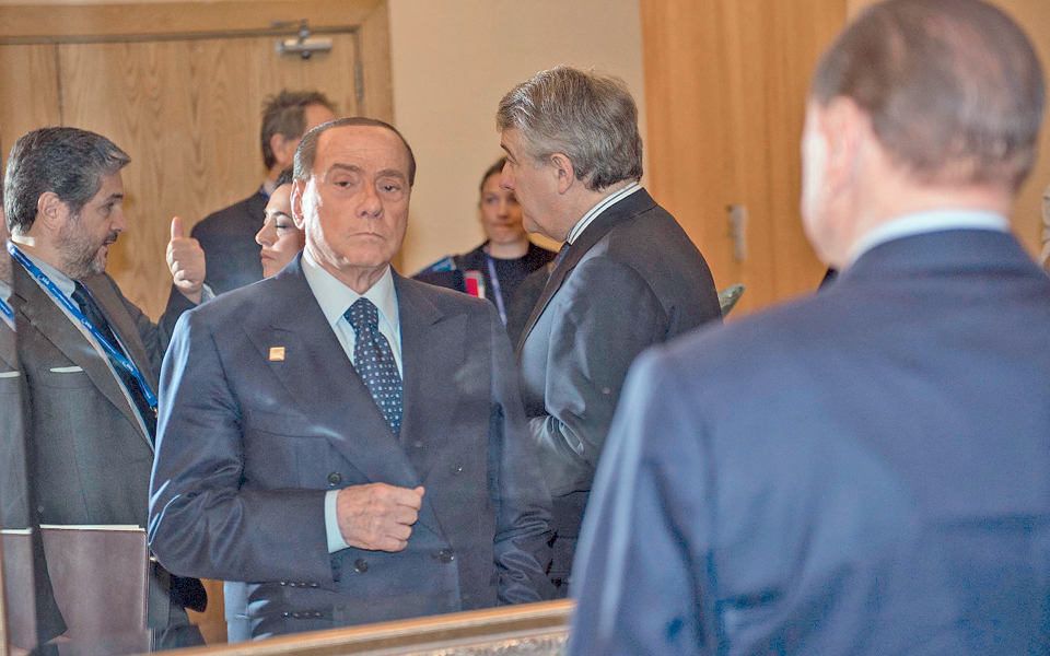 πίστη-στην-πατρίδα-και-στο-σύνταγμα-2182952