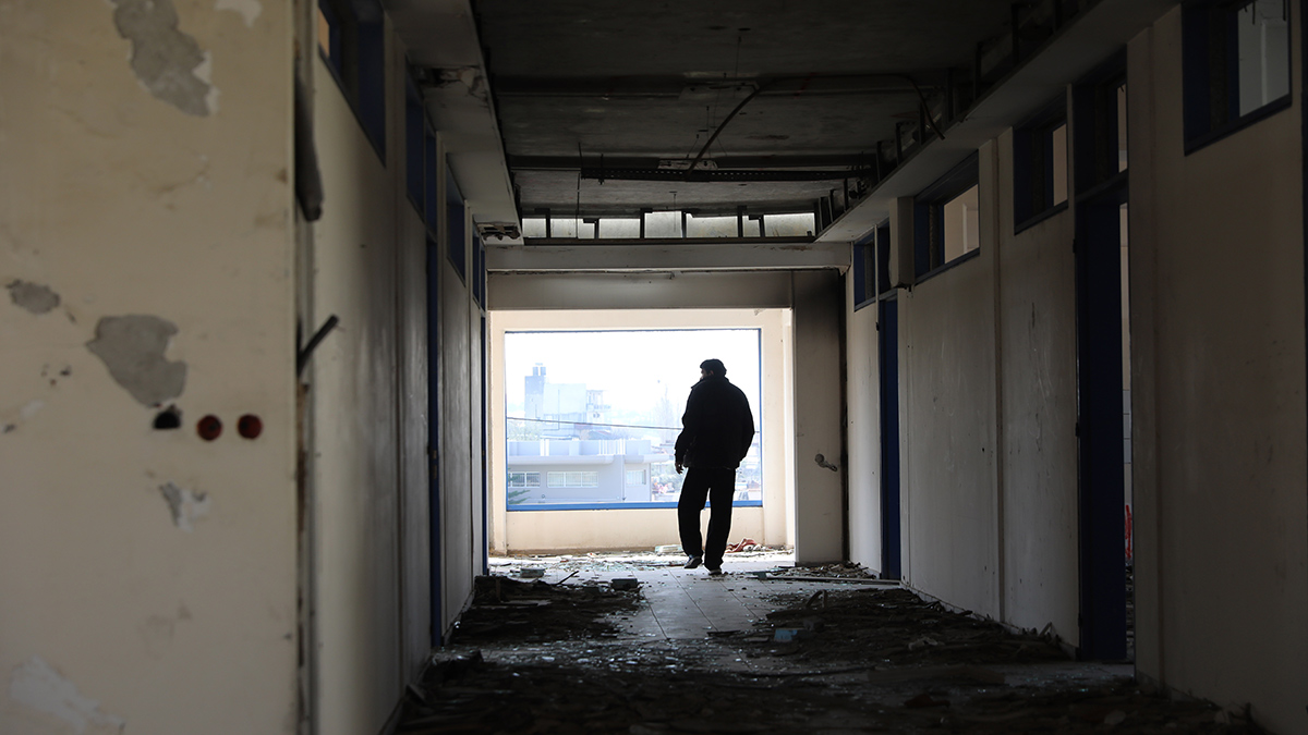 αυλίζα-αχαρνών-η-λεηλασία-ενός-σχολεί-2178429