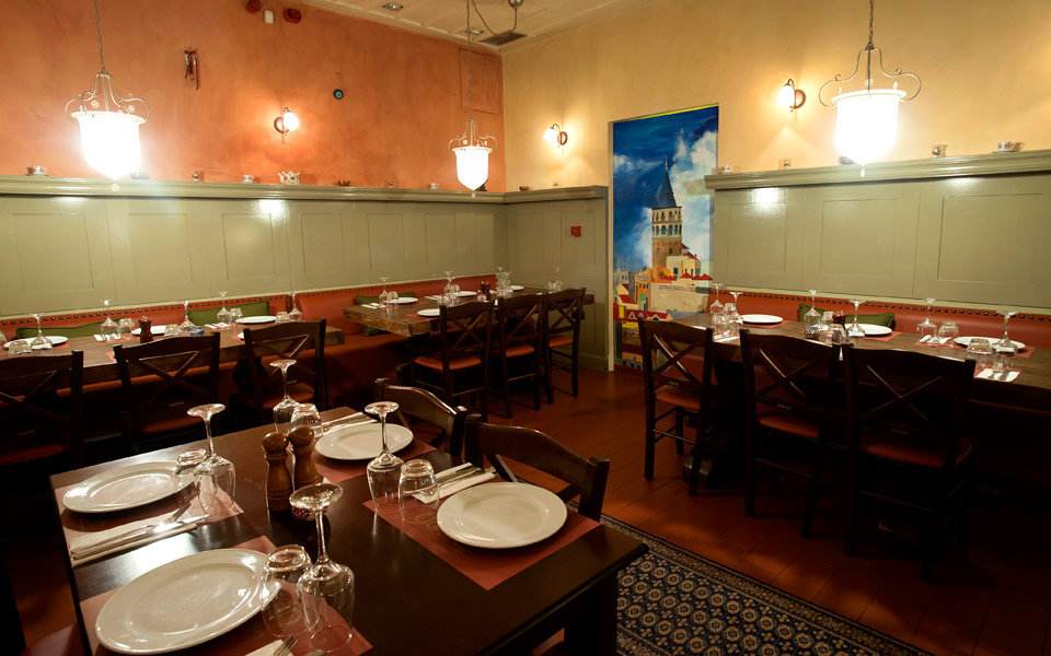 ayhan-aνατολίτικη-κουζίνα-μέσα-στη-μονή-λαζ-2181305