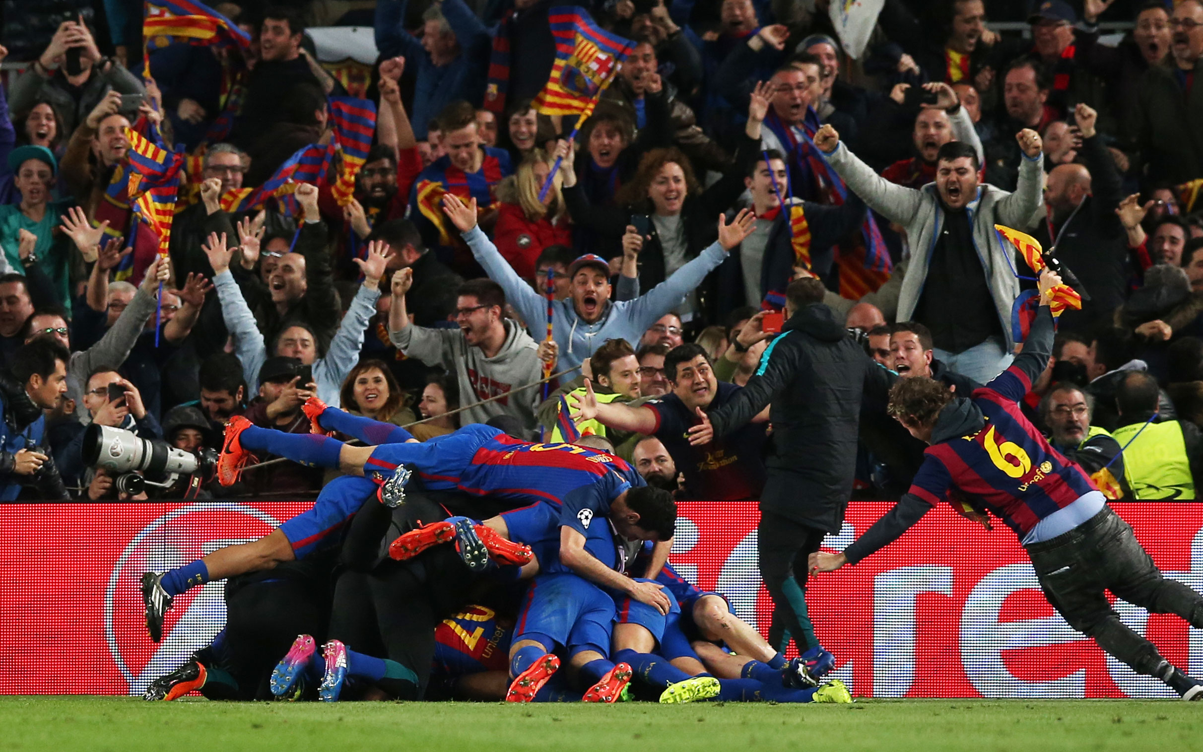 η-νύχτα-της-μπαρτσελόνα-η-νύχτα-του-ποδ-2179003