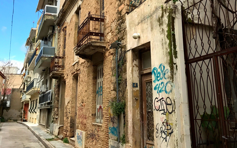 η-μικρή-οδός-φαίδρας-στο-θησείο-2180315