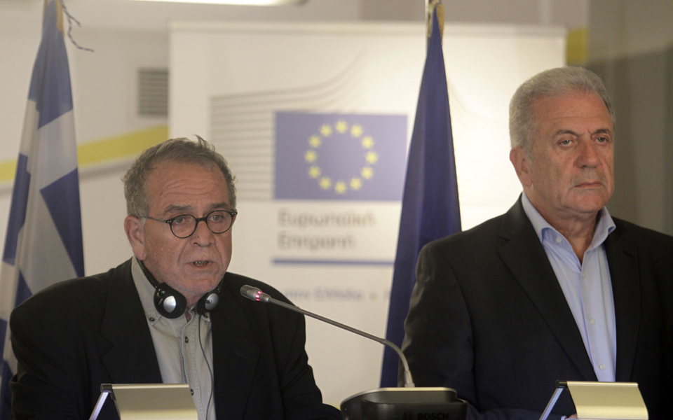 προσφυγικό-ο-αβραμόπουλος-στη-βουλή-ο-2180009