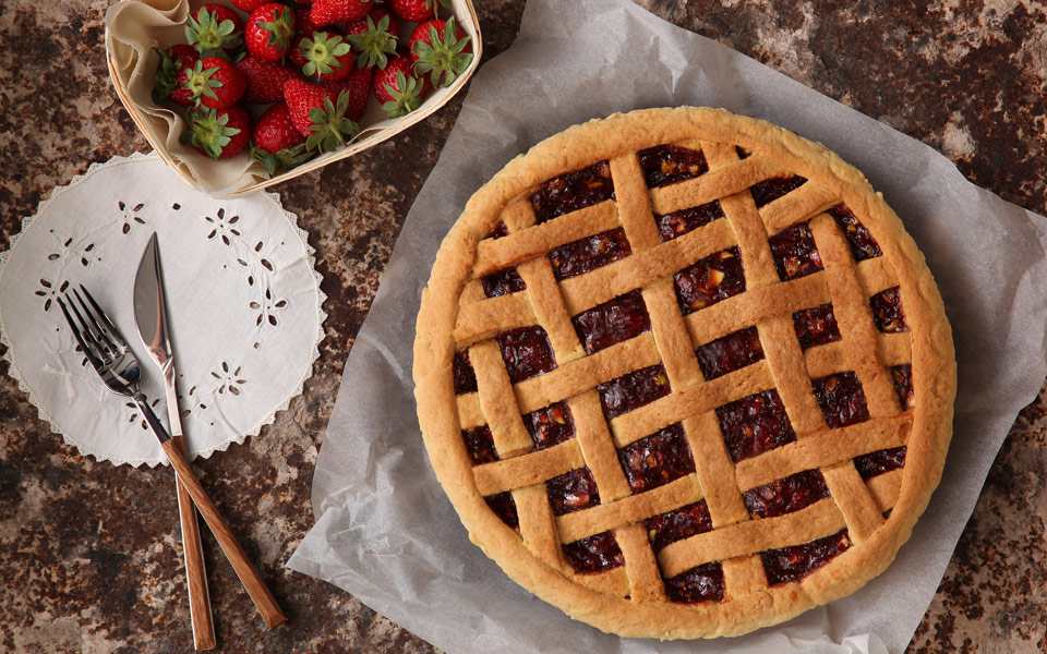 πάστα-φλόρα-με-μαρμελάδα-φράουλα-2182749