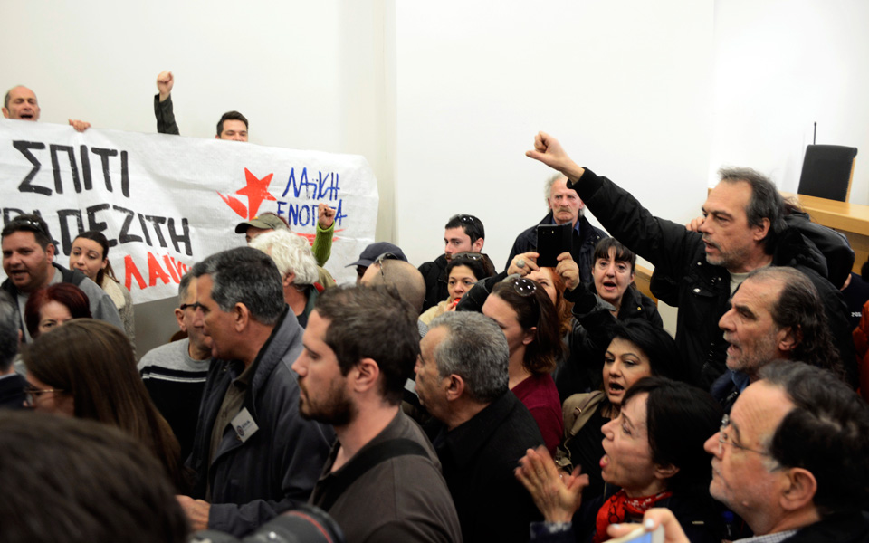 η-σοφία-των-πολλών-2177829