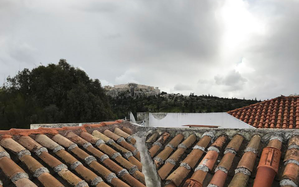 απρόσμενη-θέα-από-τις-κεραμιδένιες-στ-2178948