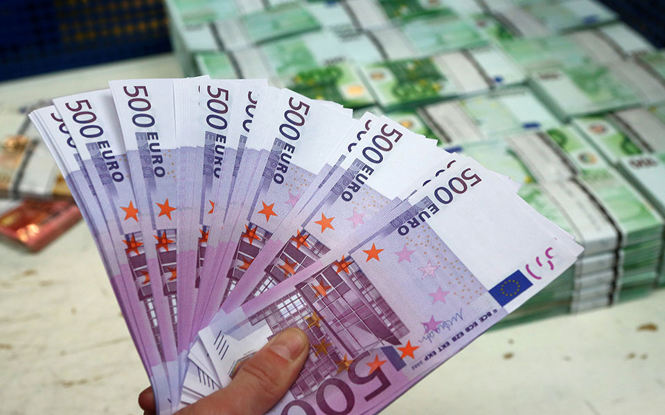 η-δύσκολη-μάχη-κατά-του-μαύρου-χρήμα-2181469