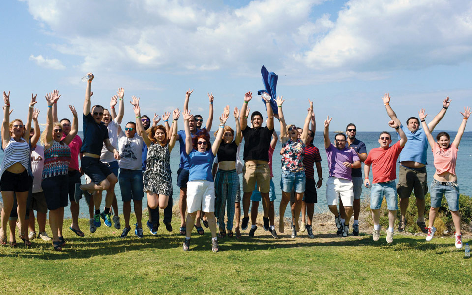 παπαστράτος-προτεραιότητα-η-κοινωνι-2182665