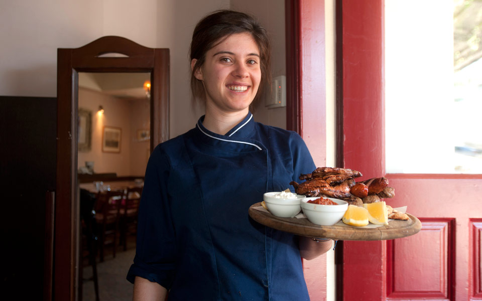 παξιμαδοκλέφτρα-φαγοποτείον-μεσογε-2180126