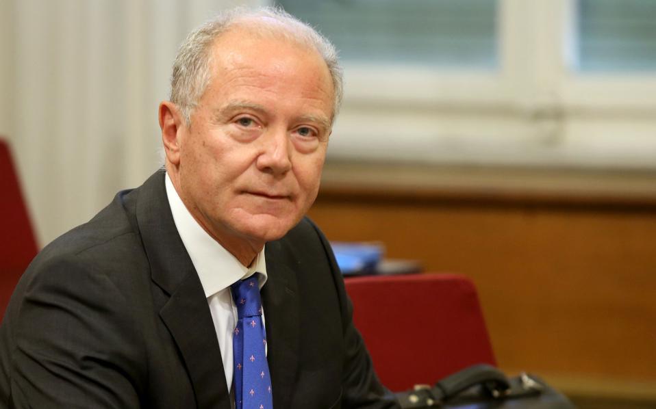 προβόπουλος-η-παράταση-της-αβεβαιότη-2178346