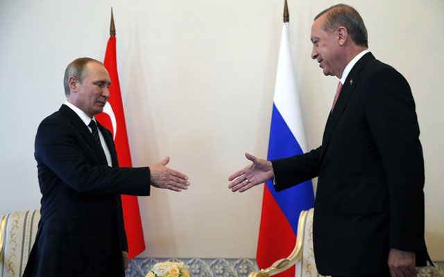 ερντογάν-και-πούτιν-συζητούν-για-το-μέ-2178710