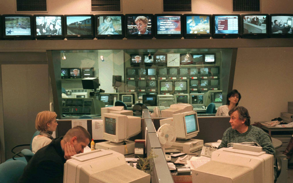 τηλεοπτικά-προγράμματα-στις-αποσκευ-2180542