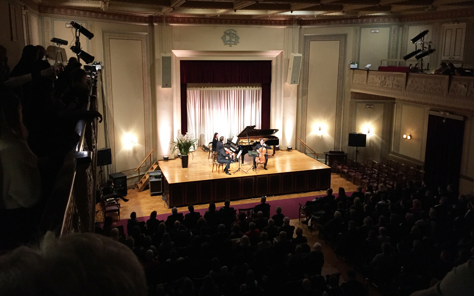 μια-αθηναϊκή-μουσική-βραδιά-που-έγραψ-2177786