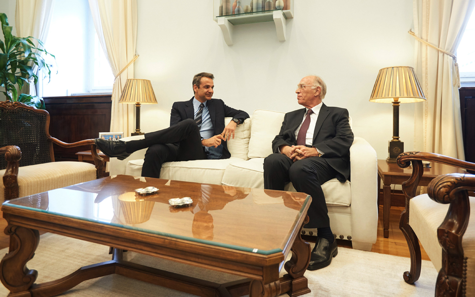 επαινοι-σε-μητσοτάκη-από-λεβέντη-2183902