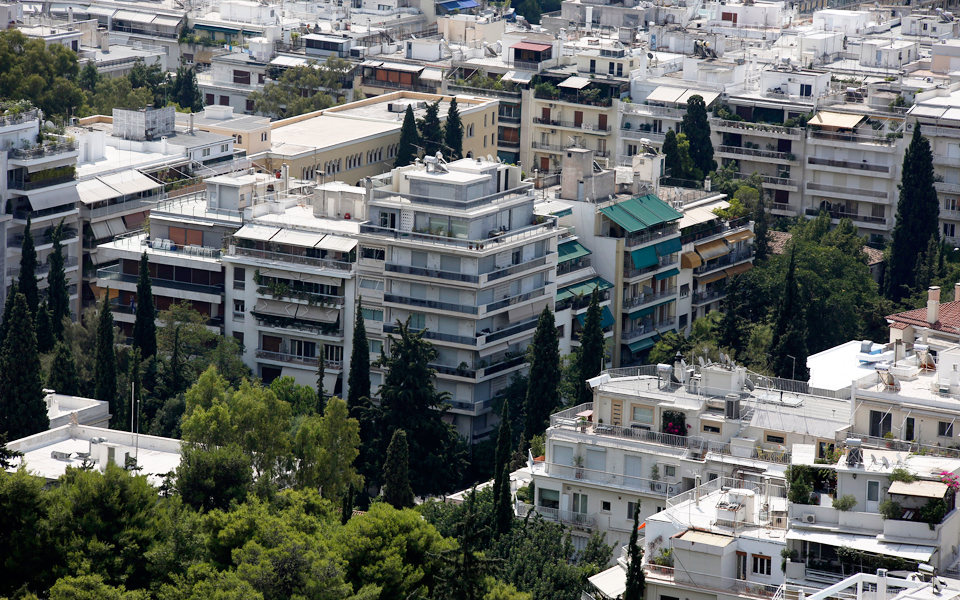 αύξηση-στην-ε-ε-πτώση-στην-ελλάδα-για-τ-2184785