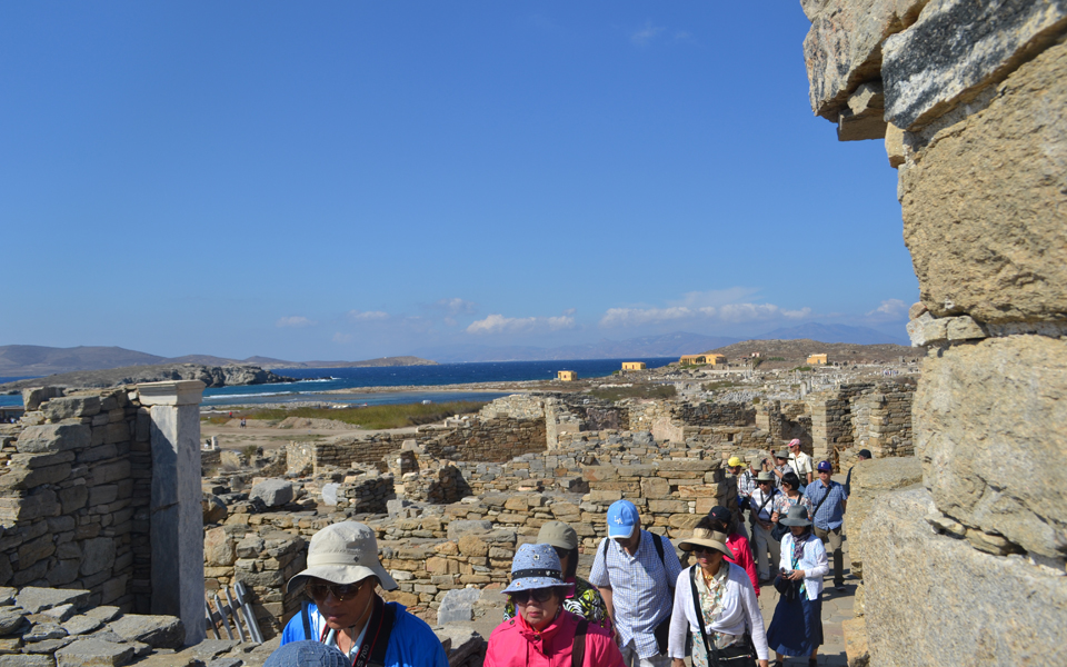 δήλος-πανάκριβη-και-εγκαταλελειμμέν-2185008