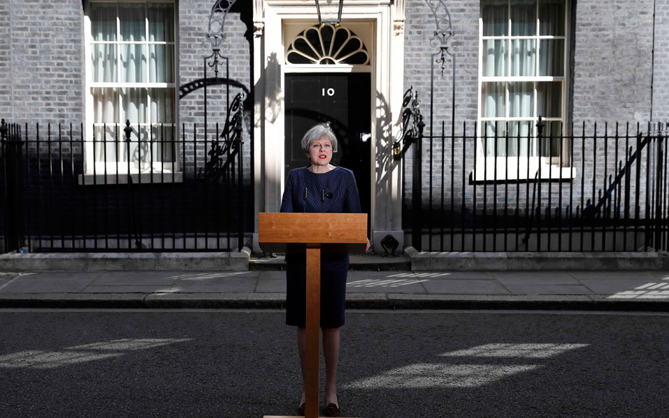 αιφνιδίασε-η-μέι-με-τις-πρόωρες-εκλογέ-2185759