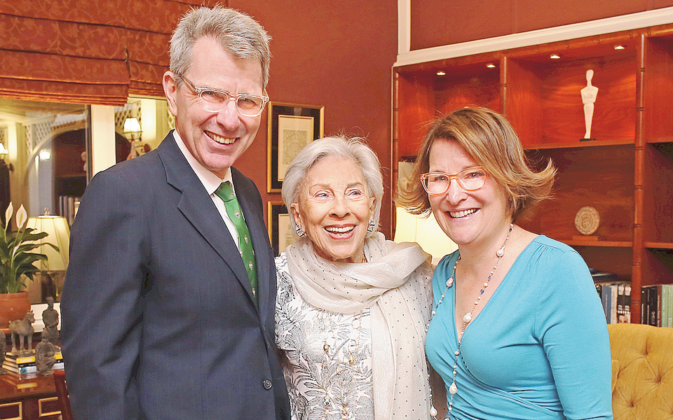 ο-αμερικανός-πρέσβης-τζέφρι-πάιατ-τιμ-2185247