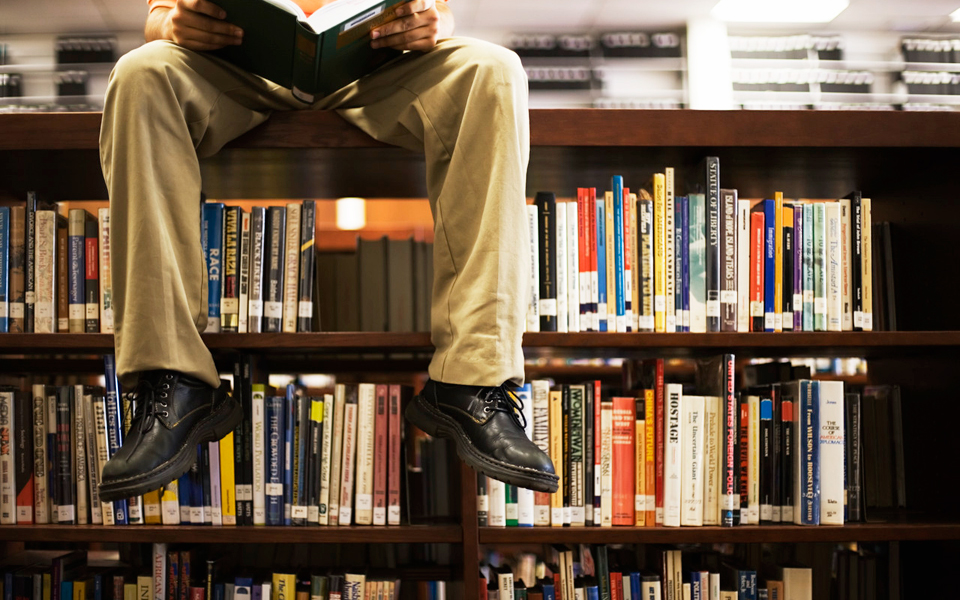 η-χώρα-ένα-απέραντο-αναγνωστήριο-2186014