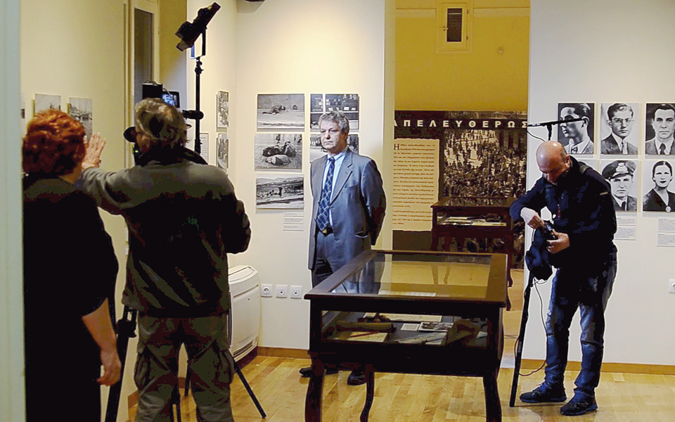 ντοκιμαντέρ-για-τους-επιφανείς-και-το-2187198