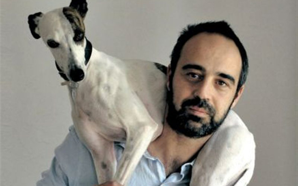 ενωμένοι-μπροστά-στο-αβέβαιο-μέλλον-2187260