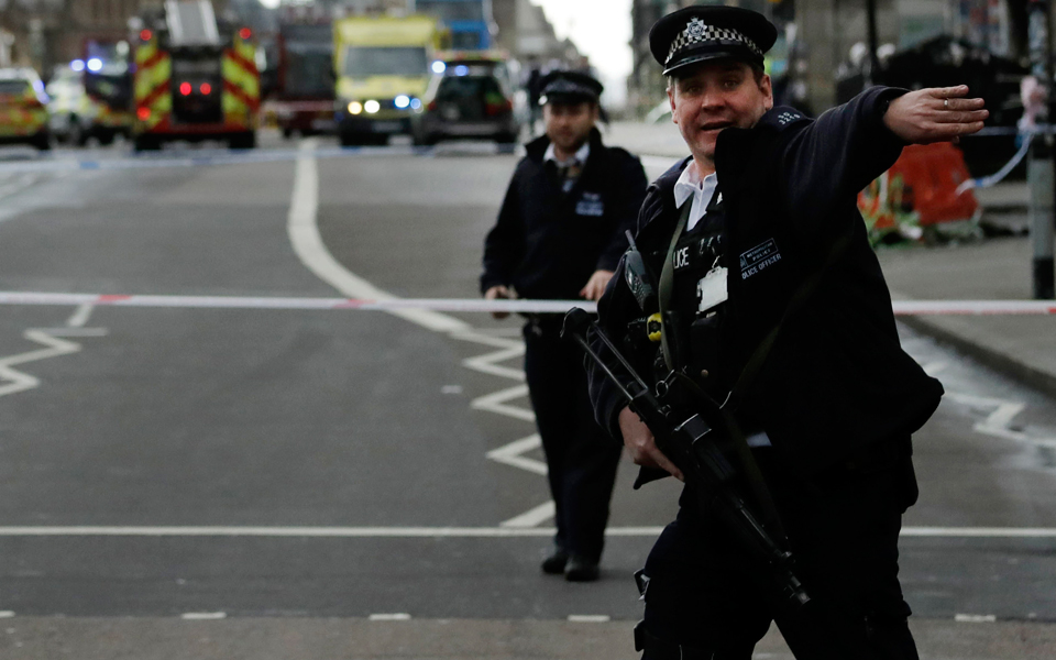 λονδίνο-εννέα-συλλήψεις-για-βίαιη-επί-2183322