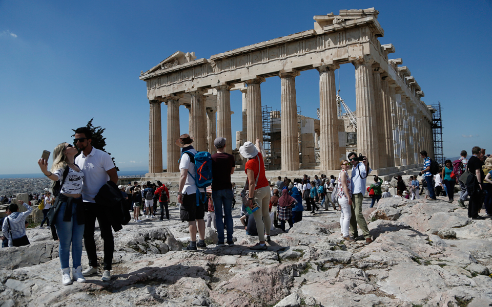 οι-γάλλοι-τουρίστες-επιστρέφουν-φέτο-2187389