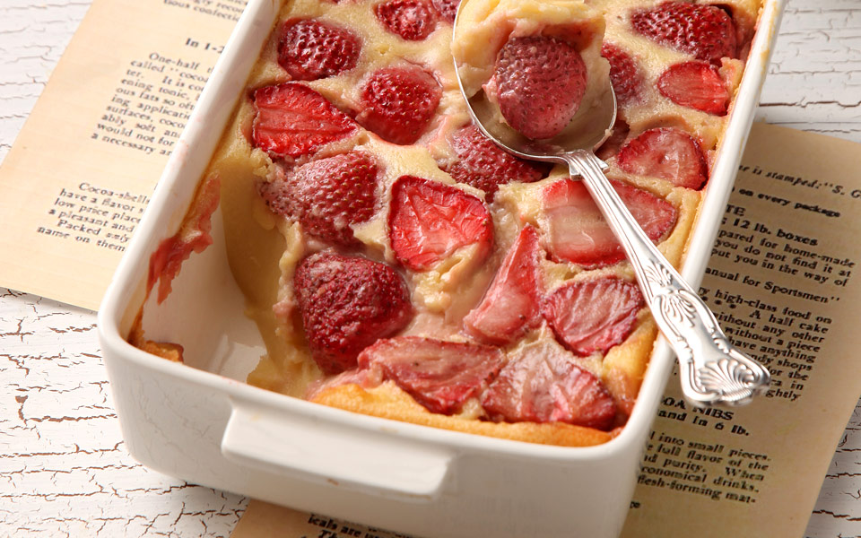 κλαφουτί-λευκής-σοκολάτας-με-φράουλε-2187243