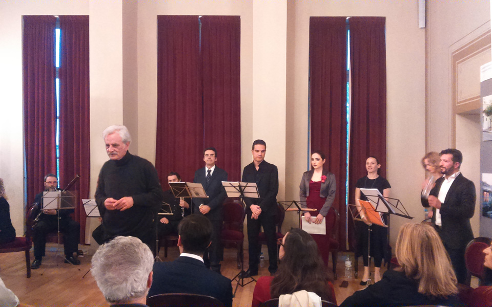 μουσικός-κάφκα-από-τον-χάρη-βρόντο-2185261