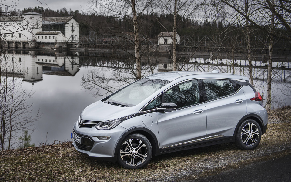 το-ηλεκτρικό-opel-ampera-e-2187073