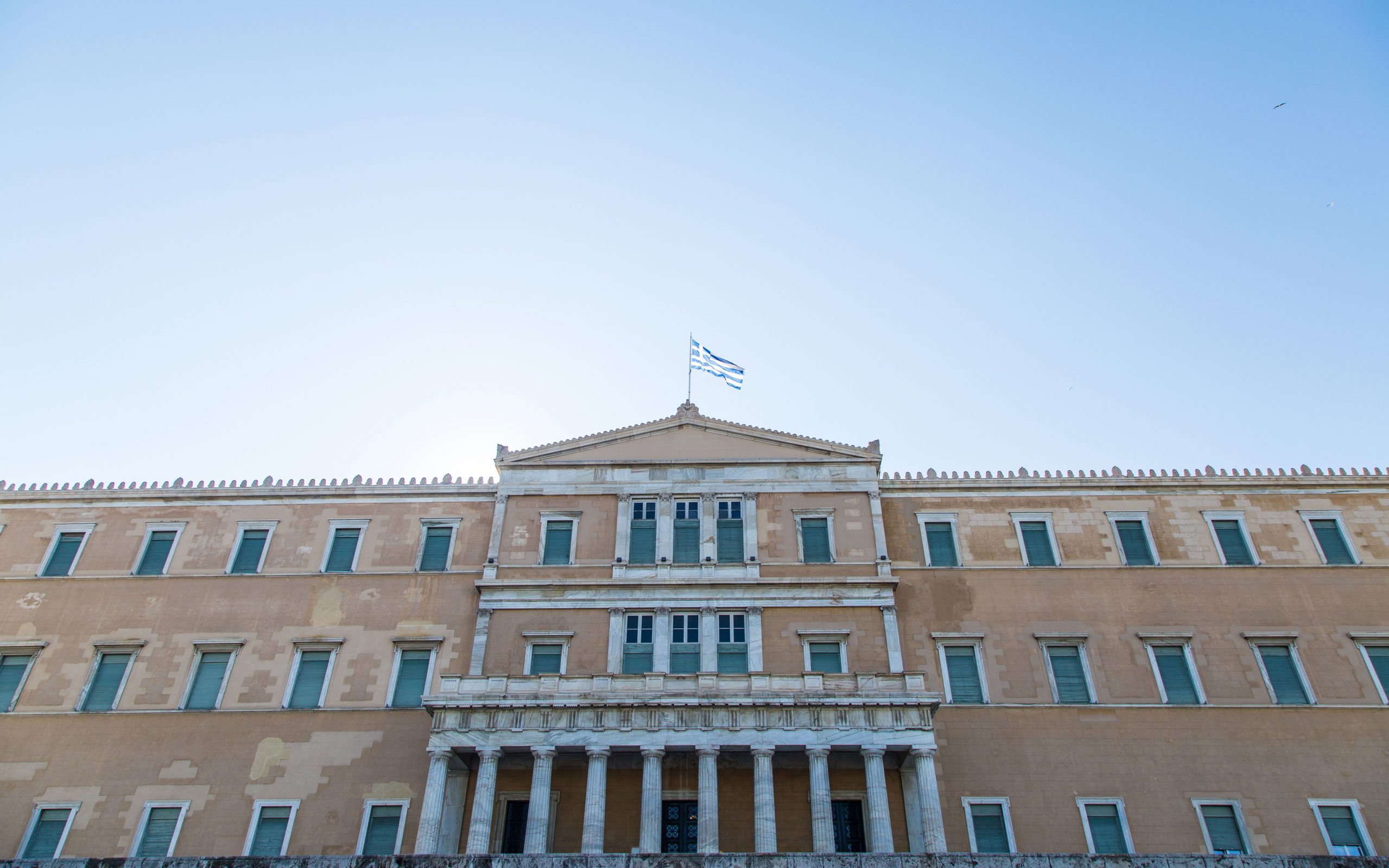 yπερβολές-και-λαϊκισμός-στο-σύνταγμα-2185667