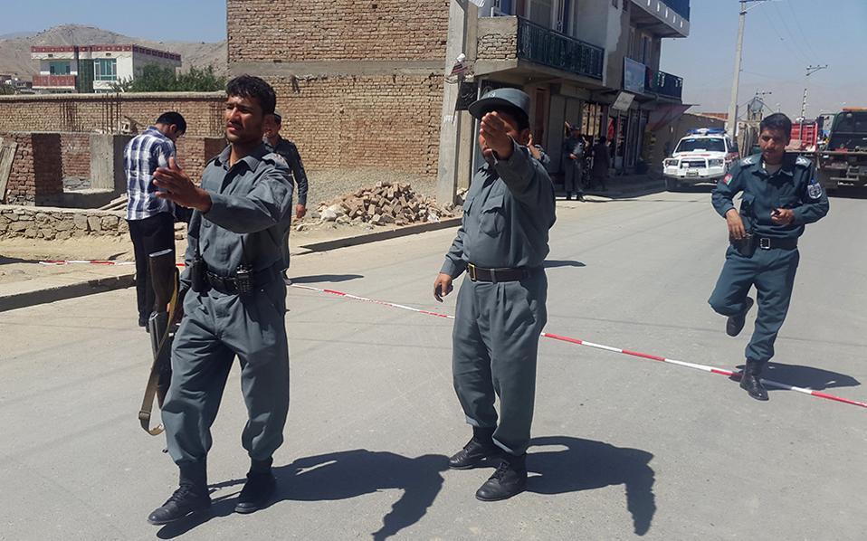 αφγανιστάν-τουλάχιστον-8-νεκροί-και-28-τ-2187945