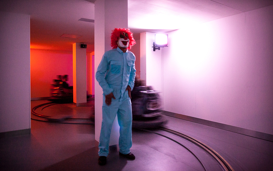 μαύρο-κουτί-στην-πλατεία-συντάγματ-2189050