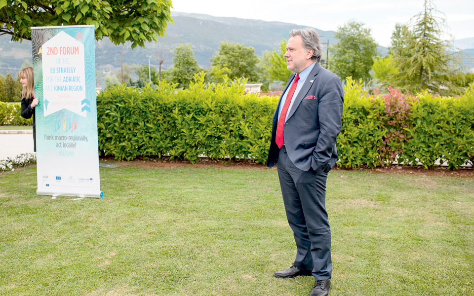 το-άγχος-ο-γαβρόγλου-και-το-ταγκαλάκι-2189706