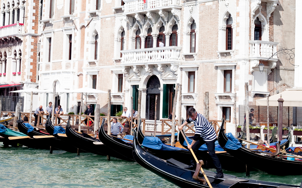 μπιενάλε-βενετίας-η-ελαφριά-εκδοχή-2190248