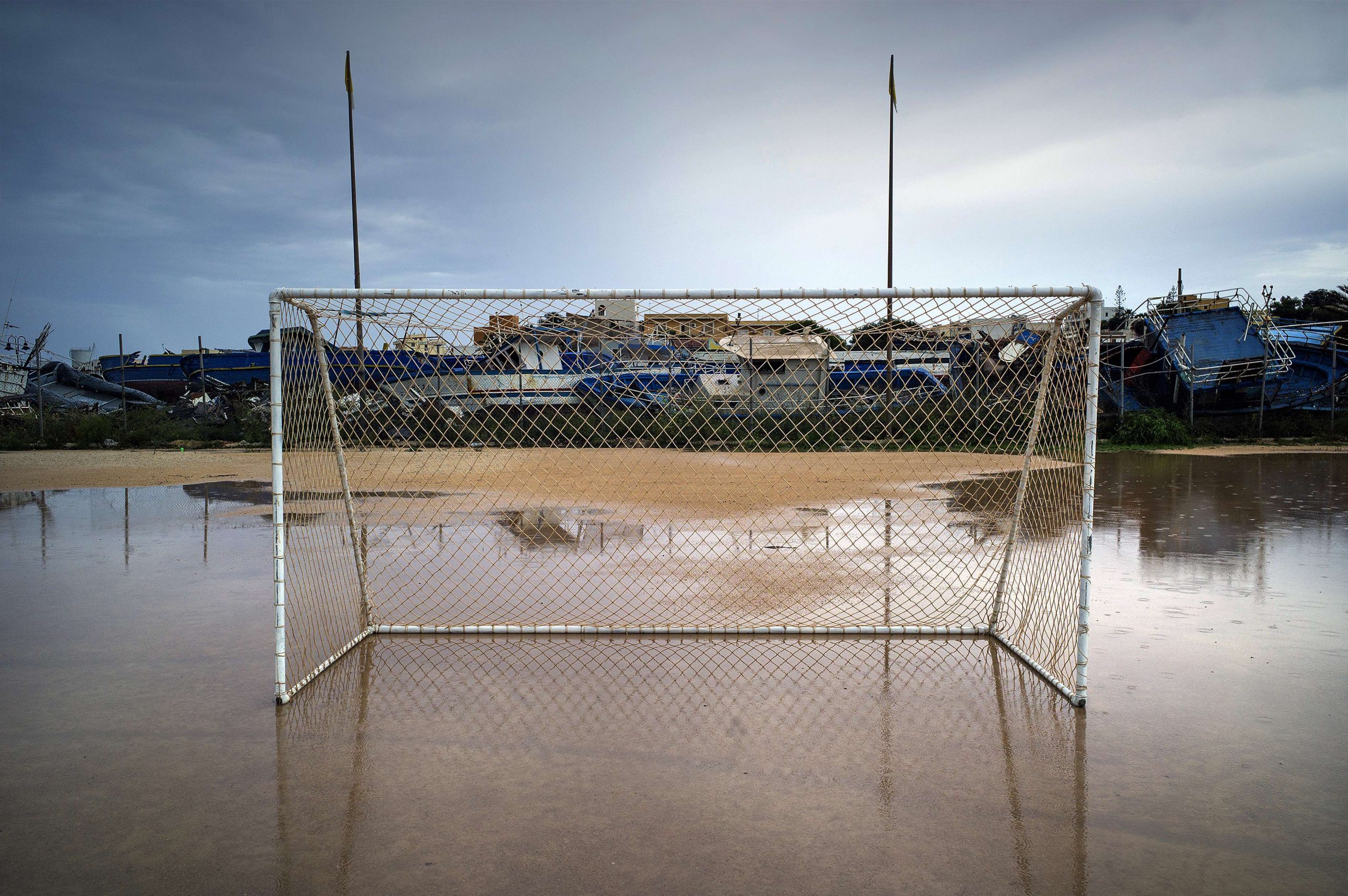 η-ιταλική-μαφία-σε-καταυλισμούς-προσφ-2190175