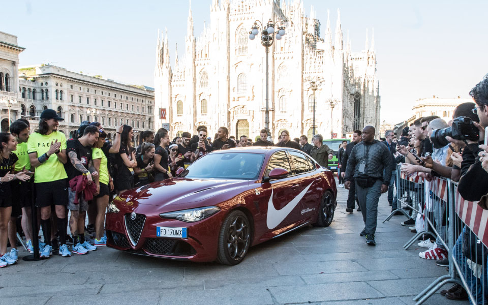 h-alfa-romeo-giulia-quadrifoglio-σε-μαραθώνιο-αγώνα-δρόμου-2190029