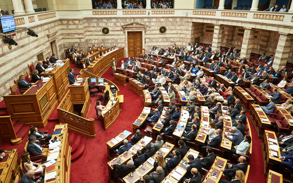 νέο-μνημόνιο-με-τις-ψήφους-συριζα-ανε-2190646