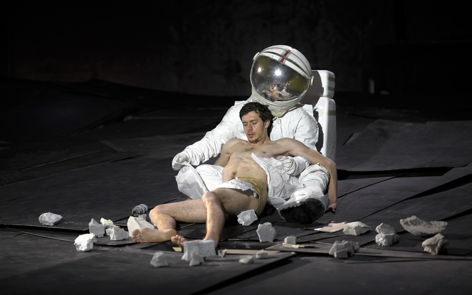 βαθύτερα-στη-στοά-της-αλήθειας-του-δ-πα-2192563