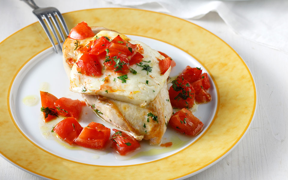 γαλοπούλα-με-μαστέλο-χίου-και-ντομάτα-2188918