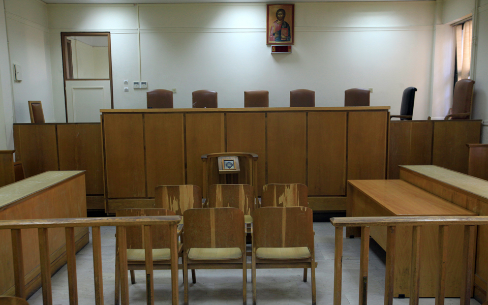 γελούν-ή-κλαίνε-οι-τραπεζίτες-2189934