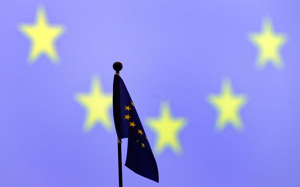 οι-ευρωπαίοι-βλέπουν-θετικά-την-παγκο-2189239