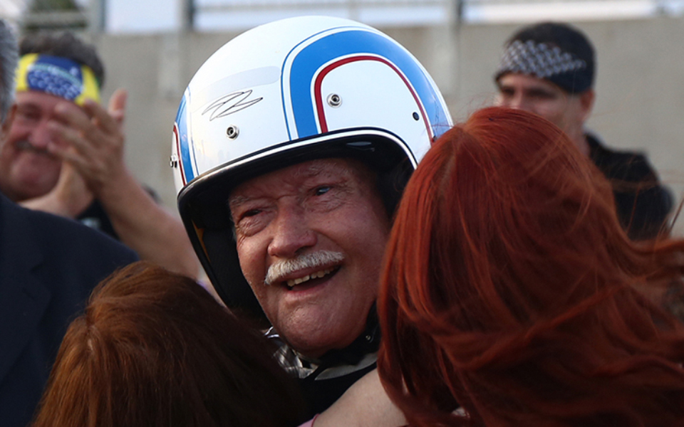 επικός-αποχαιρετισμός-με-nissan-gt-r-2189164