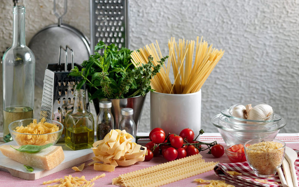 οι-πρώτες-ύλες-της-γρήγορης-κουζίνας-2189274