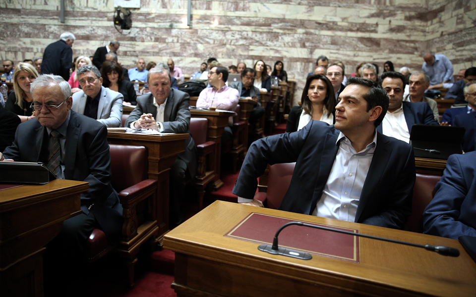 η-συμφωνία-ίσως-φέρει-ανασχηματισμό-2188727