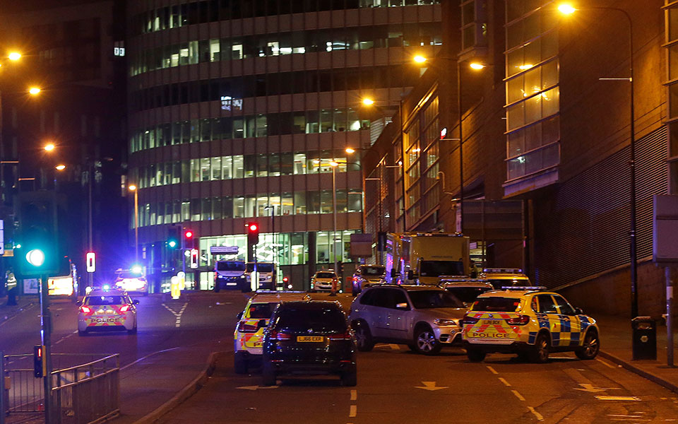 μάντσεστερ-νεκρή-η-οκτάχρονη-σάφι-ρόο-2191377