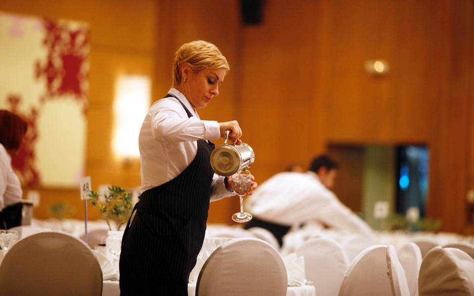 ο-τουρισμός-προσέφερε-το-70-των-νέων-θέσ-2193918