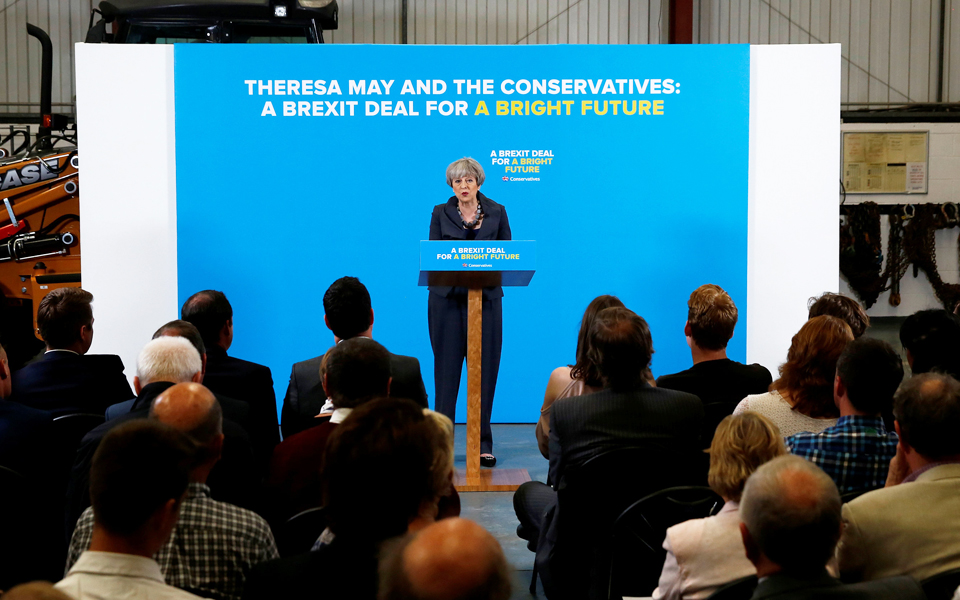 χωρίς-την-τερέζα-μέι-το-ντιμπέιτ-2193146