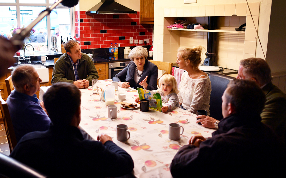 βρετανία-εκλογές-υπό-τη-βαριά-σκιά-της-2193663