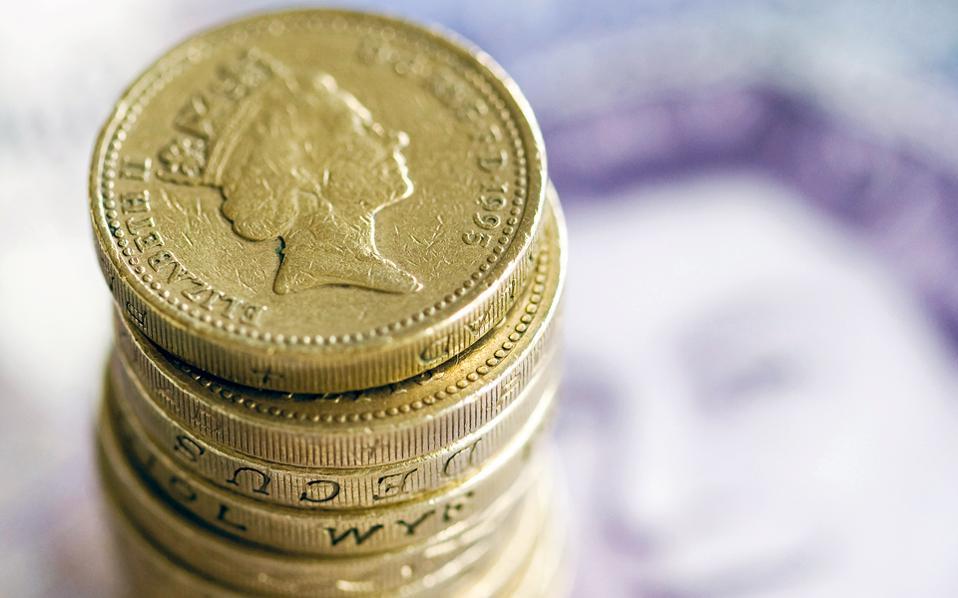 πιέσεις-ξανά-στη-στερλίνα-2195409