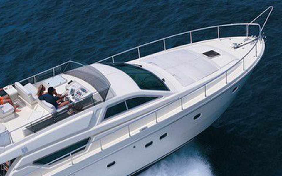 μπλόκαραν-πλειστηριασμό-γιοτ-2197195